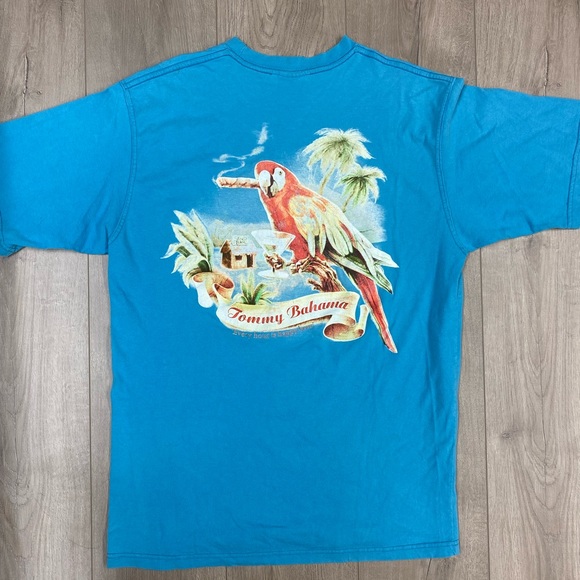 Tommy Bahama Parrot Short Sleev T-shirt - Picture 1 of 5
